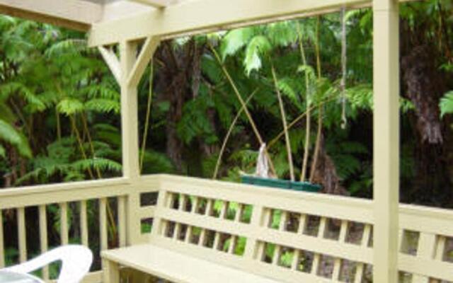 Cymbidium House Volcano Village by Casago Kona