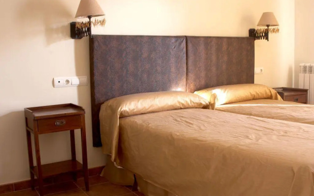 Palacio de Monfarracinos