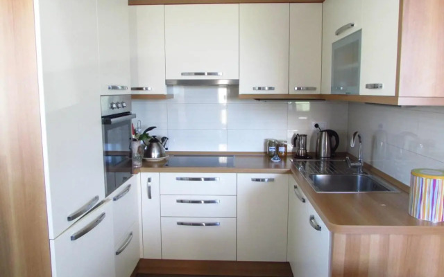 Holiday House Ida
