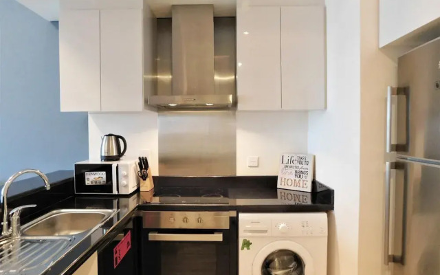 Luton Vacation Homes Damac Heights