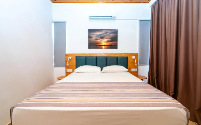 Helios Bay Hotel Apartments