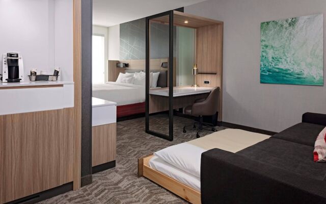 SpringHill Suites Kansas City Plaza