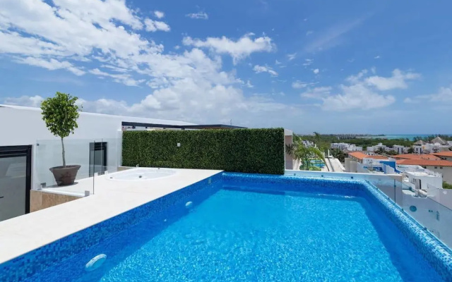 Menesse 205 by CocoBR