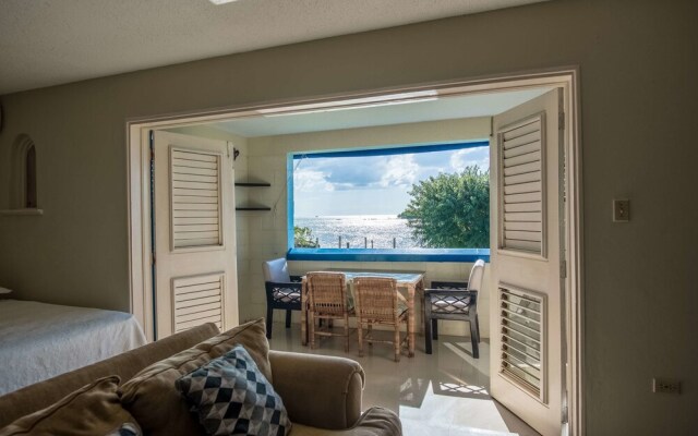Beach Studio  at Point Village Resort