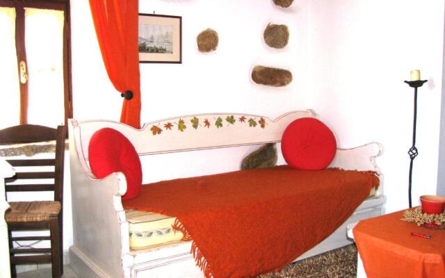 Porfyrousa Traditional Hotel