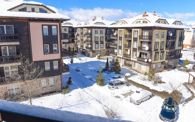 Bojur & Bojurland Apartment Complex