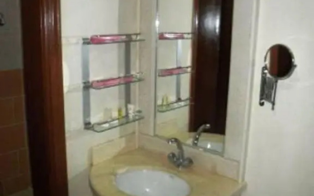 Al Farhan Hotel Suites Al Salam