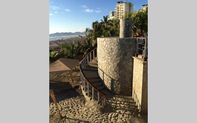 Luxury Apartment Mayan Lakes