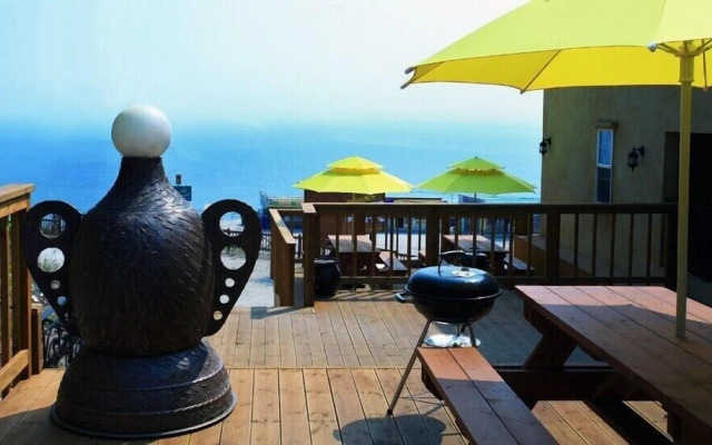 Wind Garden Pension