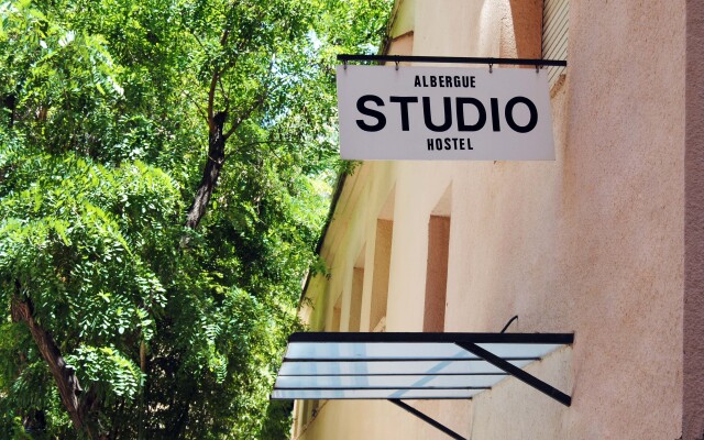 Hostel Studio