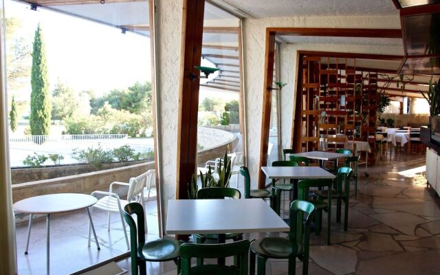 Hotel Les Cabanettes