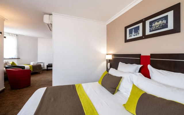 Отель Four Points by Sheraton Reims Cathédrale
