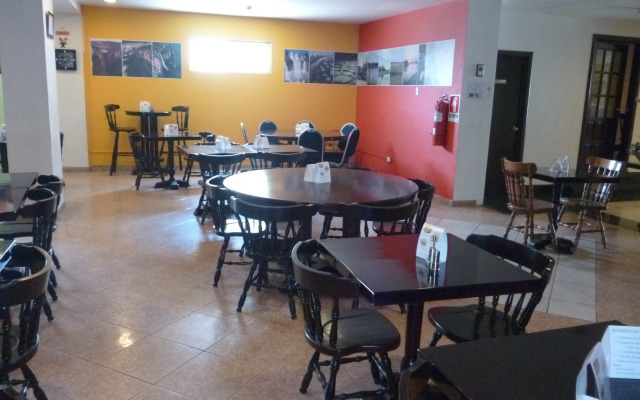 Avila Hotel