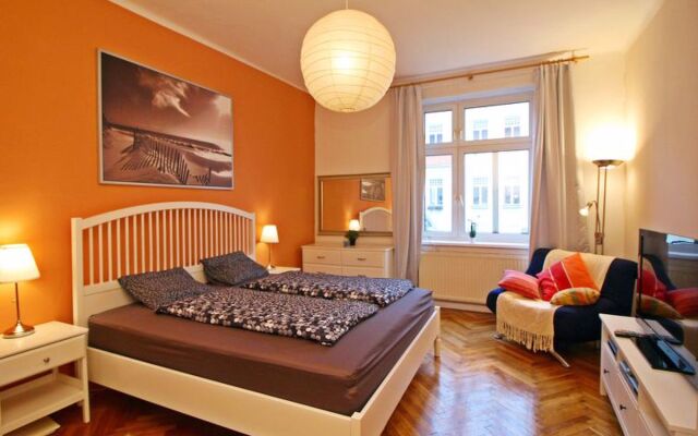 Apartment Tichy Vienna / 10. District