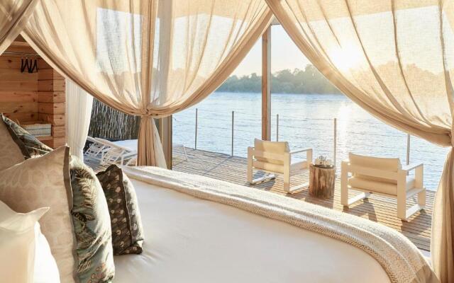 Victoria Falls River Lodge