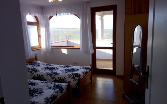 Guest House Mano