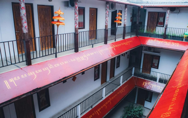 Mawar Asri Hotel