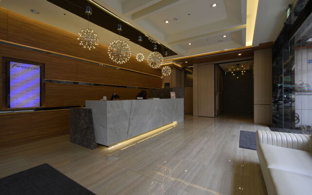 FM Hotel