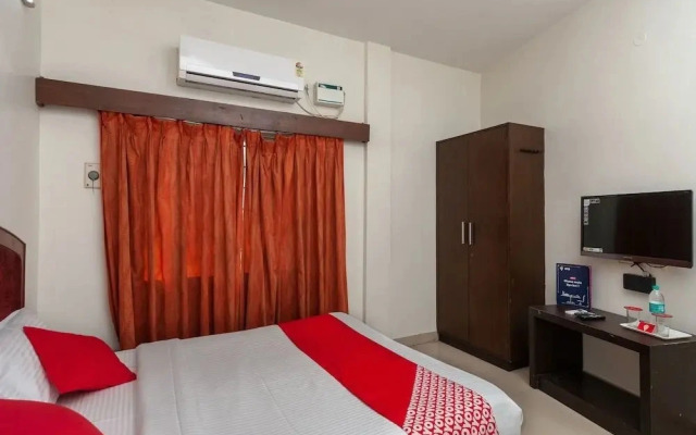 Rajeswari Tower by OYO Rooms