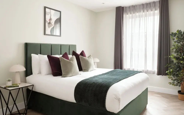 Commercial Road Serviced Apartments - London City East