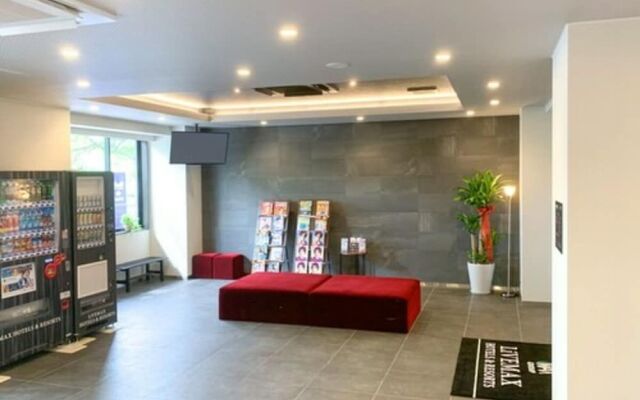 HOTEL LiVEMAX Hiroshima Heiwa Koen-Mae