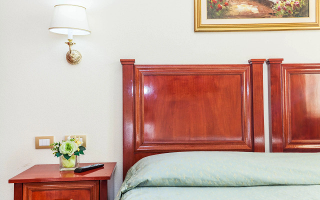 Hotel Regina Elena