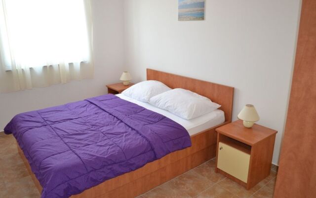 Apartments Matan