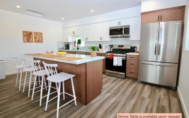 Los Angeles 3BR&3BT Villa Suites with Free Parking