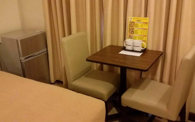 Governor Forbes Inn - Manila City Center