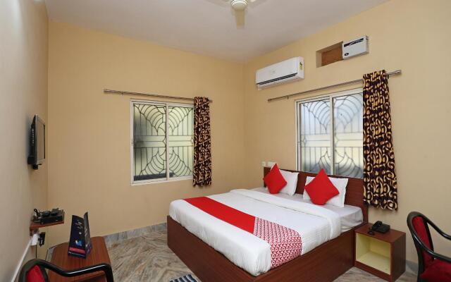 OYO 12756 Elite Stay