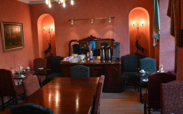 Royal Crown Guest House