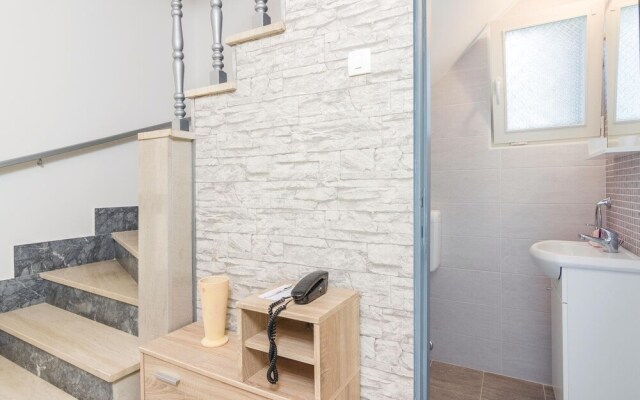 Awesome Home in Rovinj With Wifi and 3 Bedrooms