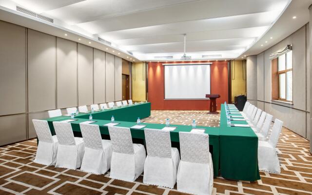 Holiday Inn Dalian Hot Spring by IHG