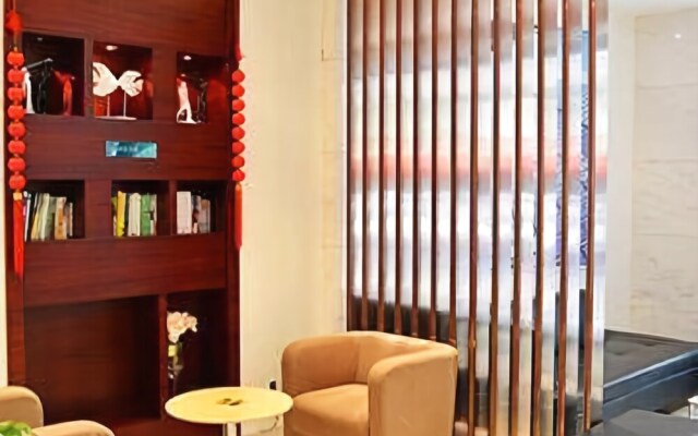 Meicheng Hotel (Chengdu East Railway Station)