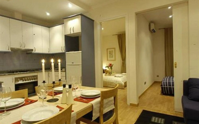 Sagrada Familia Apartment