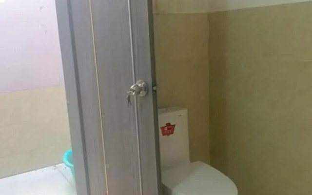 Motel Mys Dung as  Motel Lavie