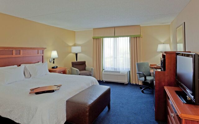 Hampton Inn Warrenton