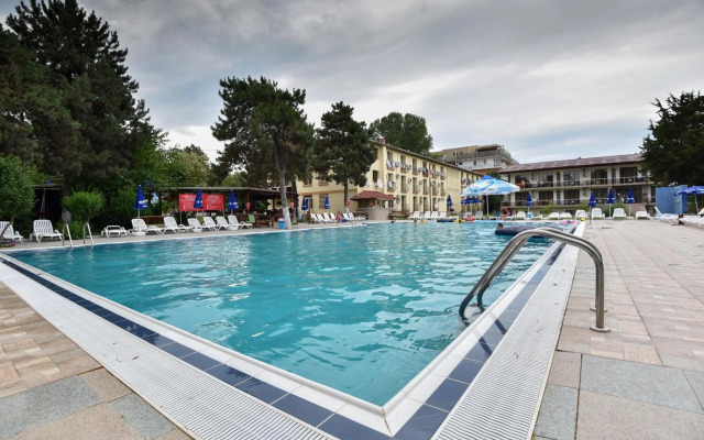 Q Hotel Neptun