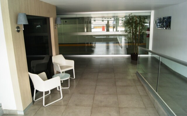 2BR Apartment Malecon Las Americas by TA