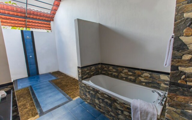 Tuli Veer Bagh Resort