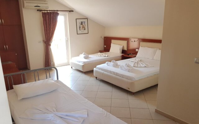 Hotel Veli