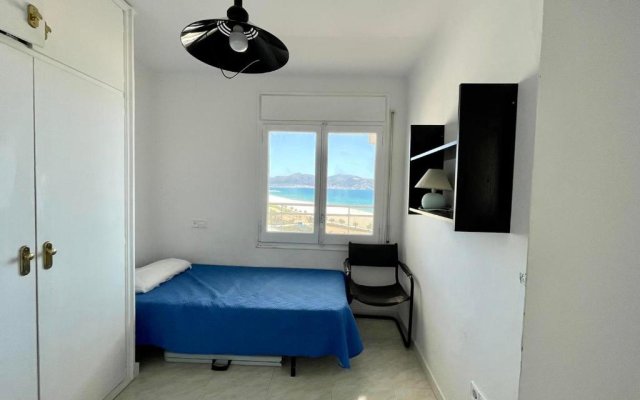 91-Dos habitaciones con vistas a la Bahía de Roses