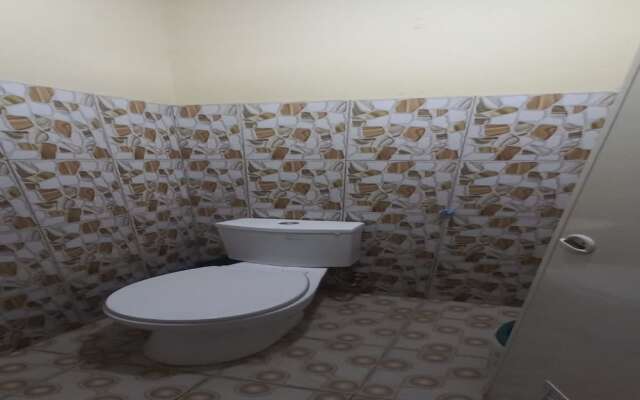 OYO 93861 Adinda Guest House Syariah