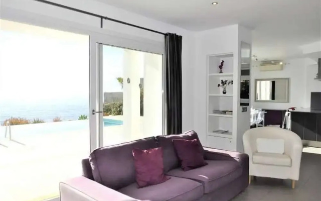 Excellent Seafront Villa in Cala Pi