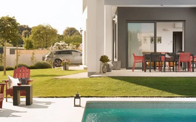 Zen Comfortable Holiday Residence