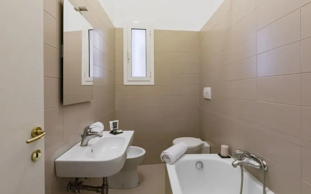 A World Aparts - 55 Palermo