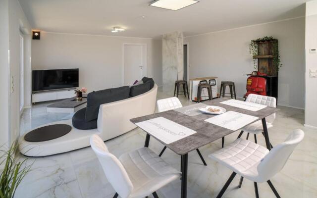 Designlofts Familie & Freunde - Sennhütte 19