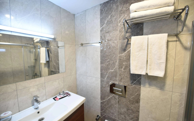 Asal Hotel