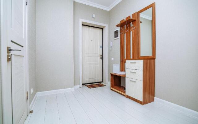 Apartment on Sauran street 10B