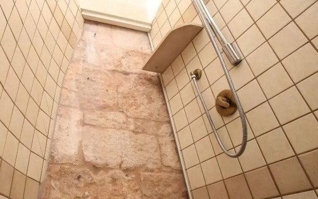 Trullo Degli Ulivi con Piscina e Idromassaggio